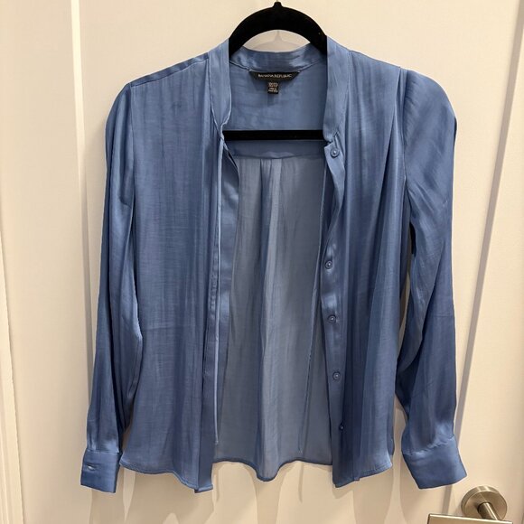 Banana Republic XXS Slate Blue Silky Blouse - Picture 1 of 3